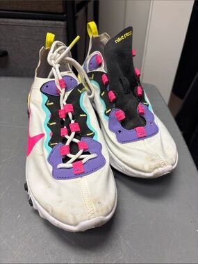 Nike women White Sneakers with Purple and Pink Accents